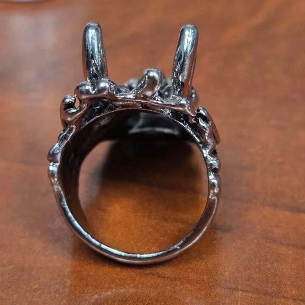 Mens Silver Tone Dragon Head Ring Red Eyes Gothic Biker Statement Size 10